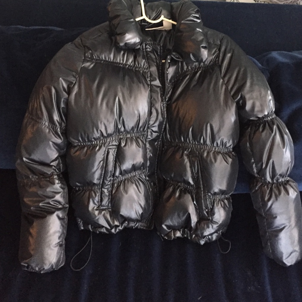 Dkny women's puffer coat.